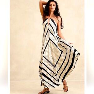 Banana Republic Black Print Silk Halter Maxi Dress - Size Small
